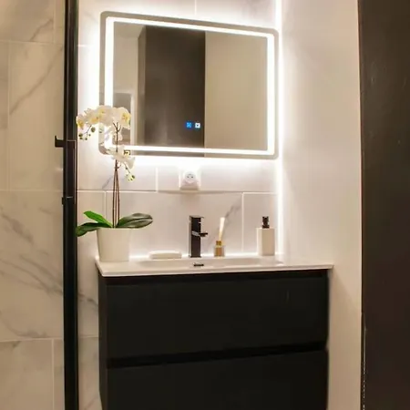 - Centre-ville - Parking شقة