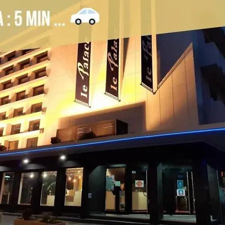 - Centre-ville - Parking *